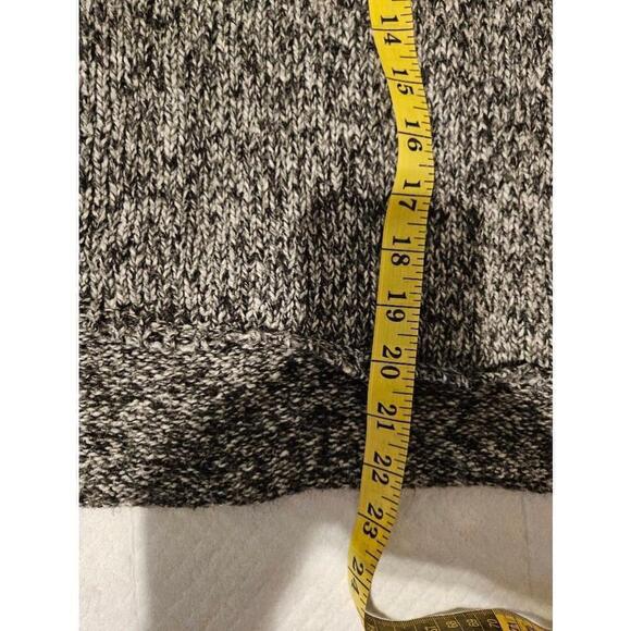 Matilda Jane Grey V-Neck Sweater Size XS - Picture 7 of 8